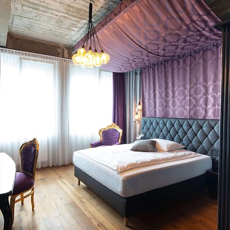 Loftstyle Hotel Eningen; Sure Hotel Collection By BW Eningen unter Achalm Ngoại thất bức ảnh