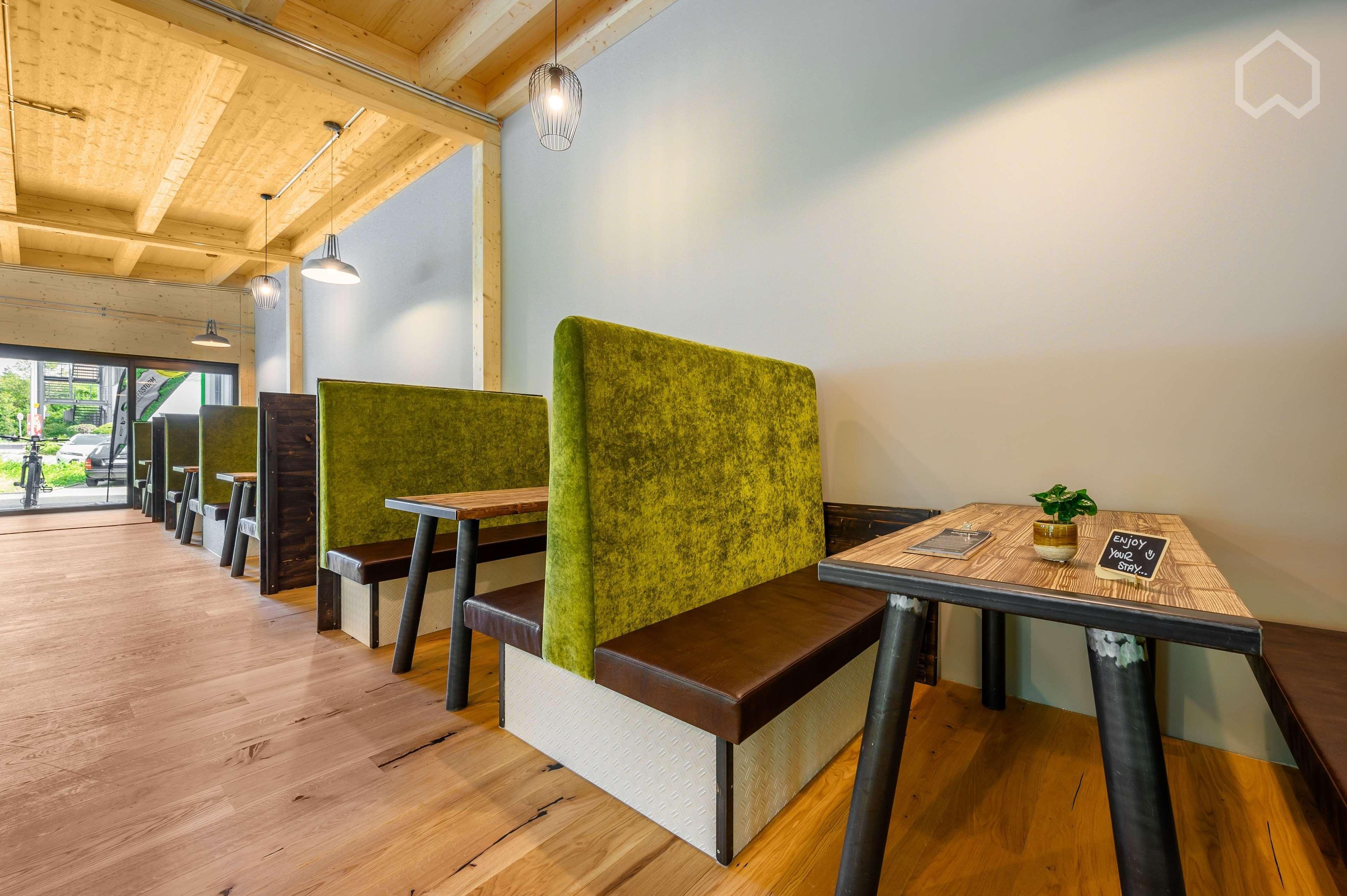 Loftstyle Hotel Eningen; Sure Hotel Collection By BW Eningen unter Achalm Ngoại thất bức ảnh
